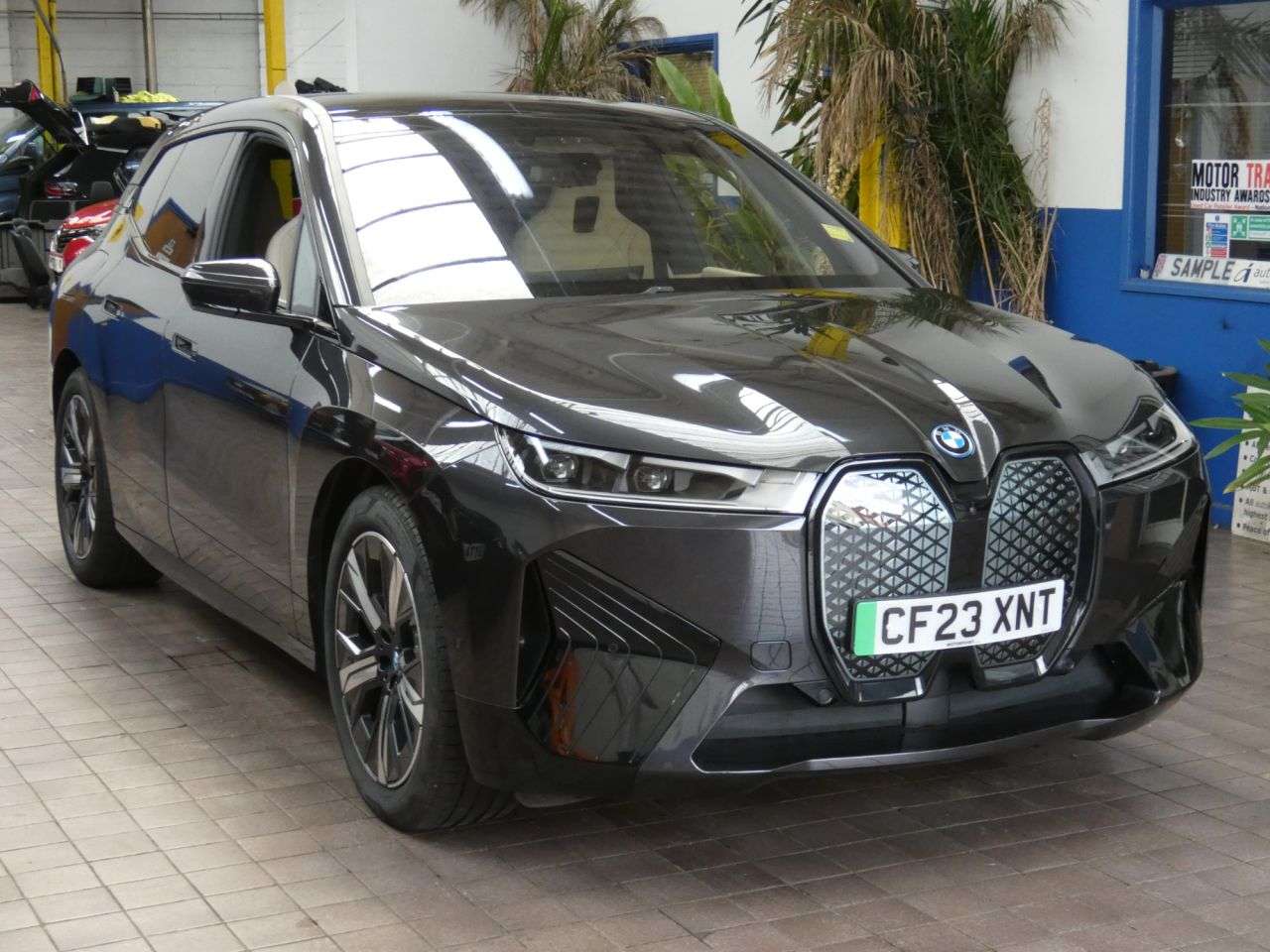 2023 BMW IX 2023 BMW IX