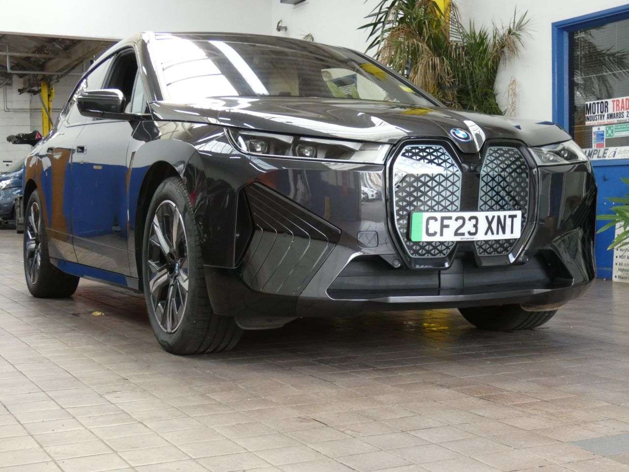 2023 BMW IX 2023 BMW IX