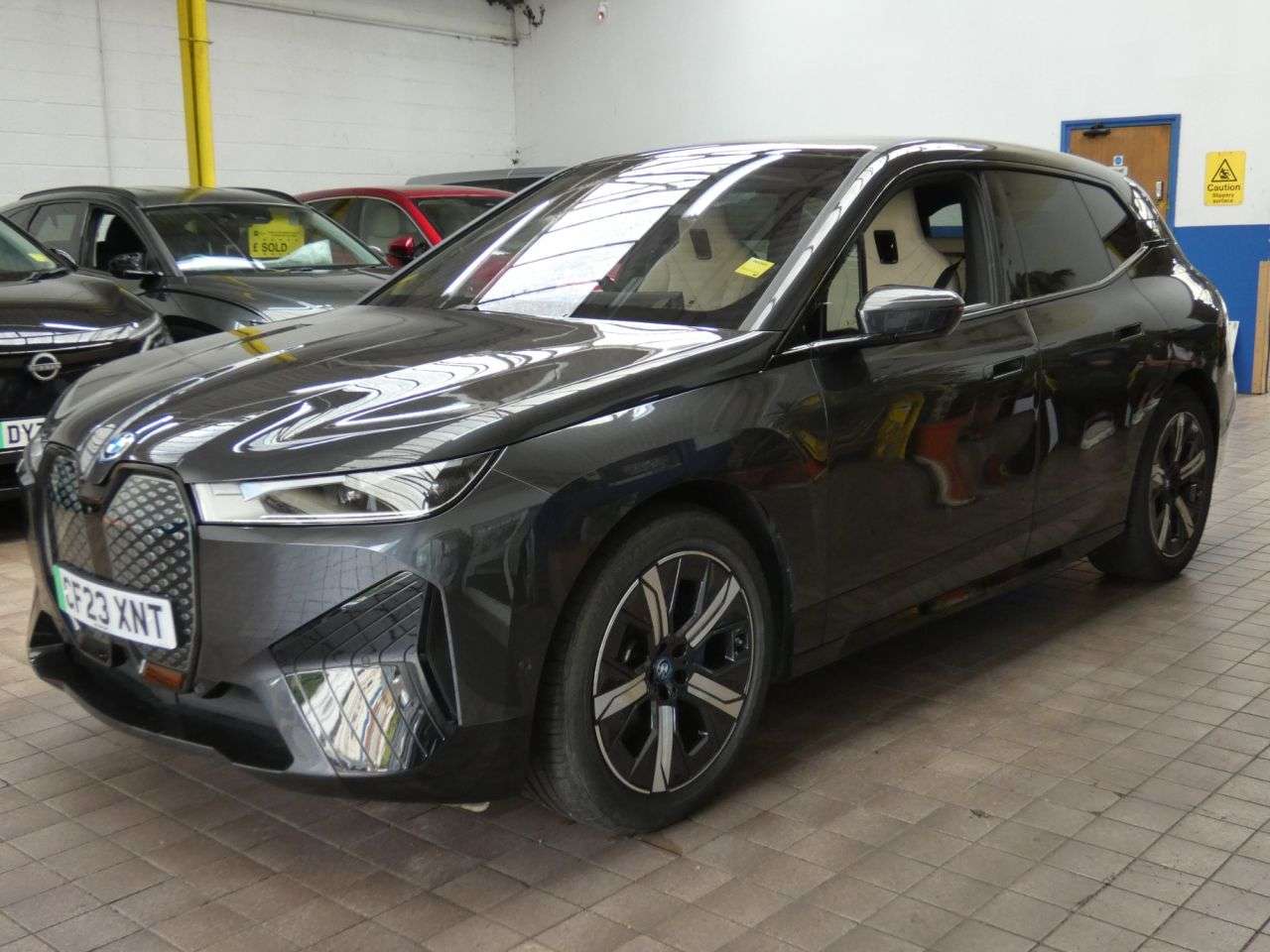 2023 BMW IX 2023 BMW IX