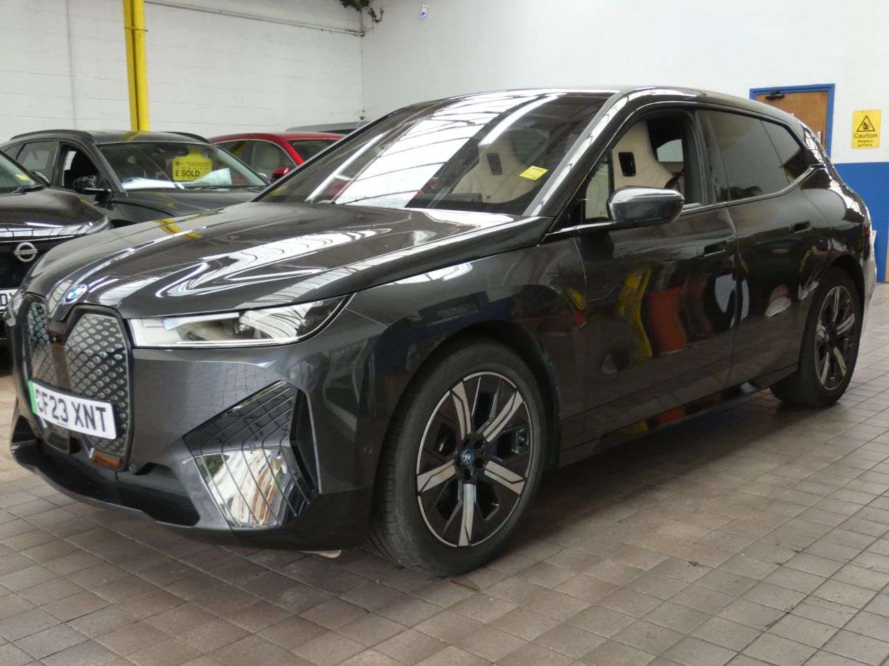 2023 BMW IX 2023 BMW IX