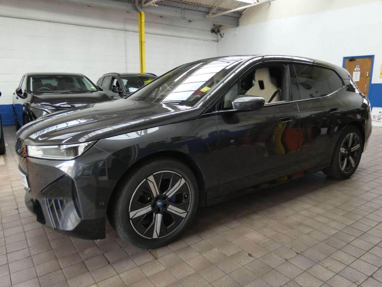 2023 BMW IX 2023 BMW IX
