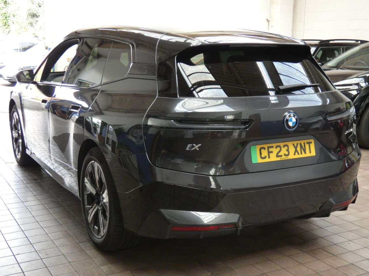2023 BMW IX 2023 BMW IX