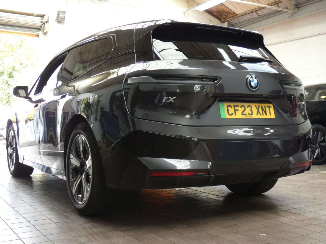 2023 BMW IX 2023 BMW IX