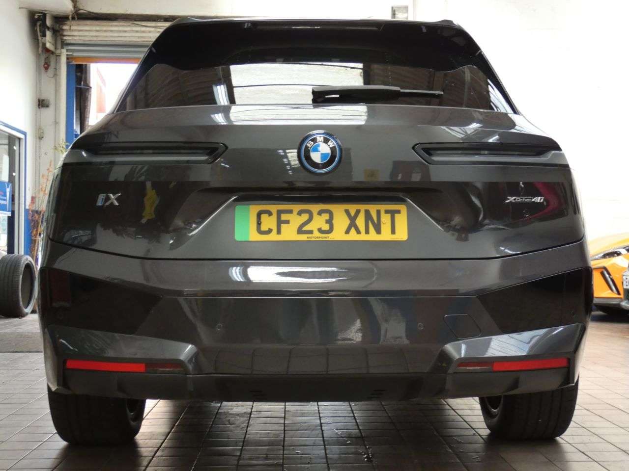 2023 BMW IX 2023 BMW IX