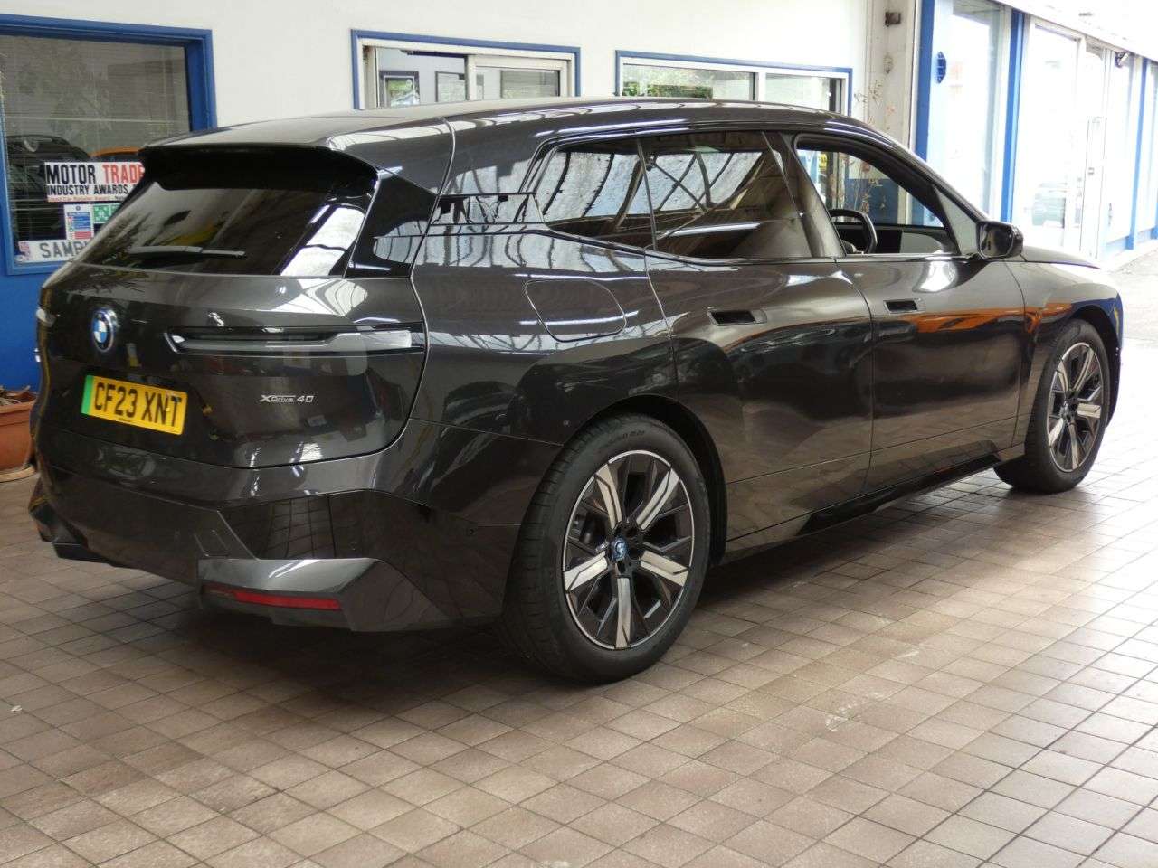 2023 BMW IX 2023 BMW IX