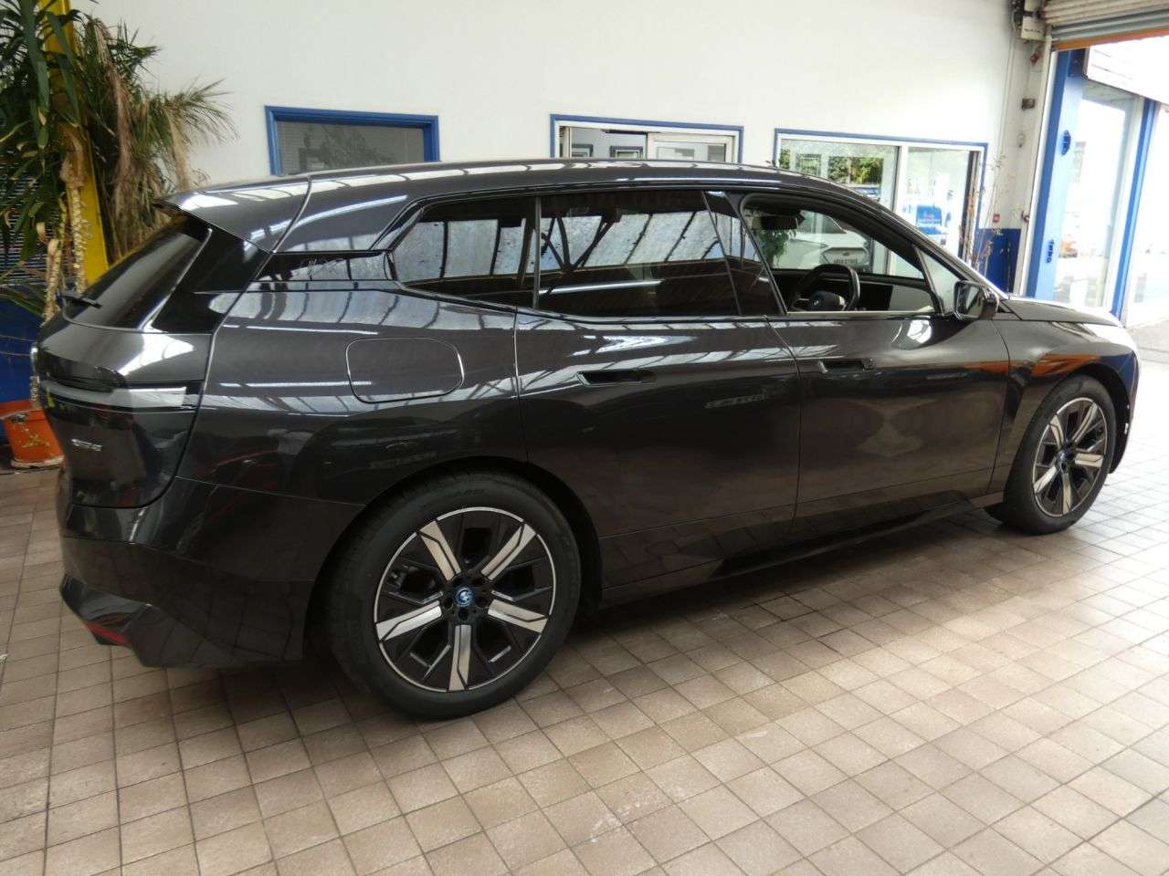 2023 BMW IX 2023 BMW IX