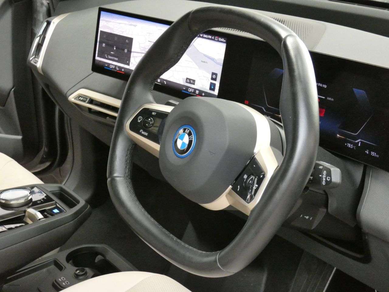 2023 BMW IX 2023 BMW IX