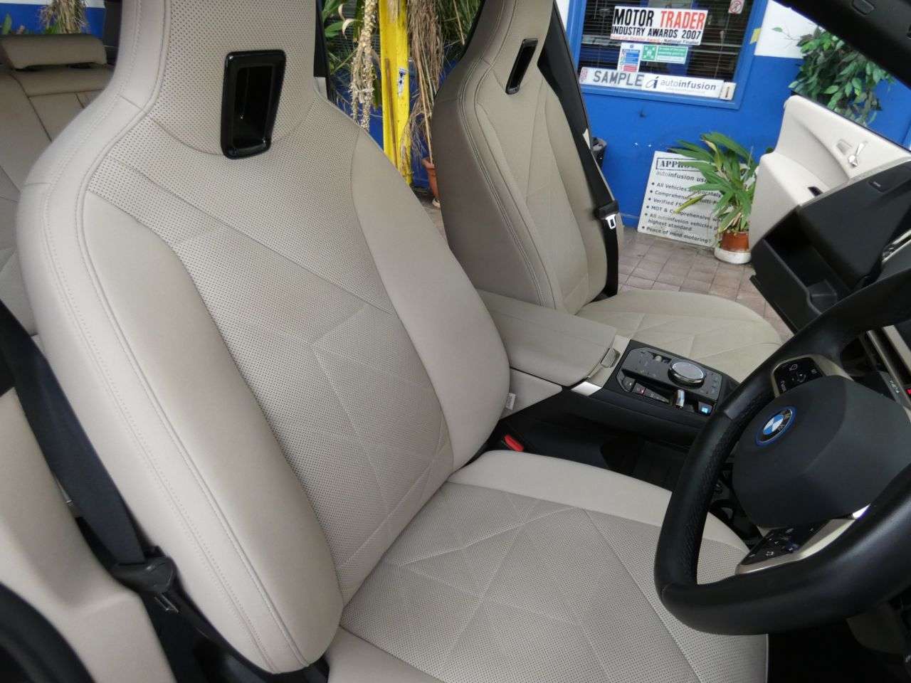 2023 BMW IX 2023 BMW IX