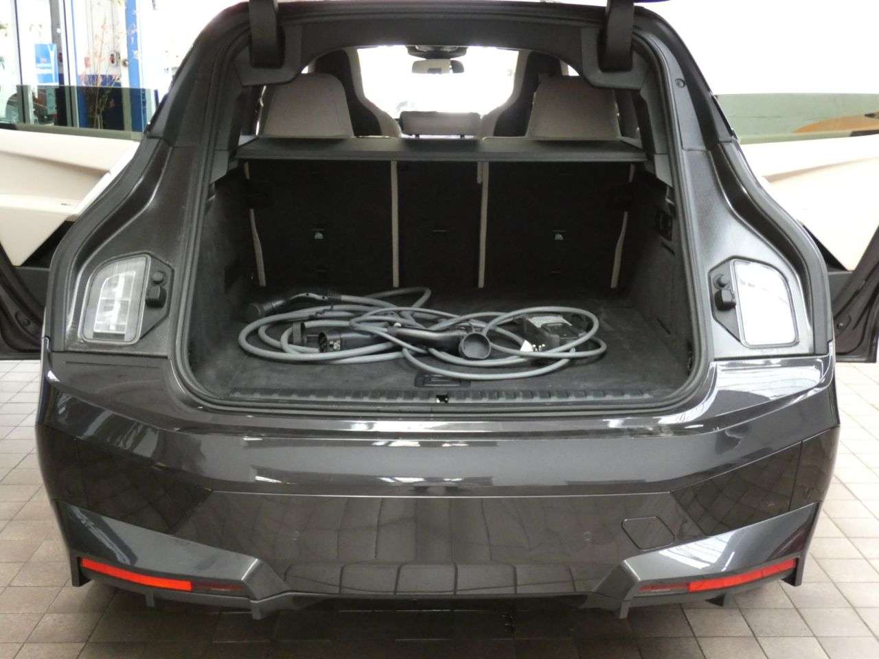 2023 BMW IX 2023 BMW IX