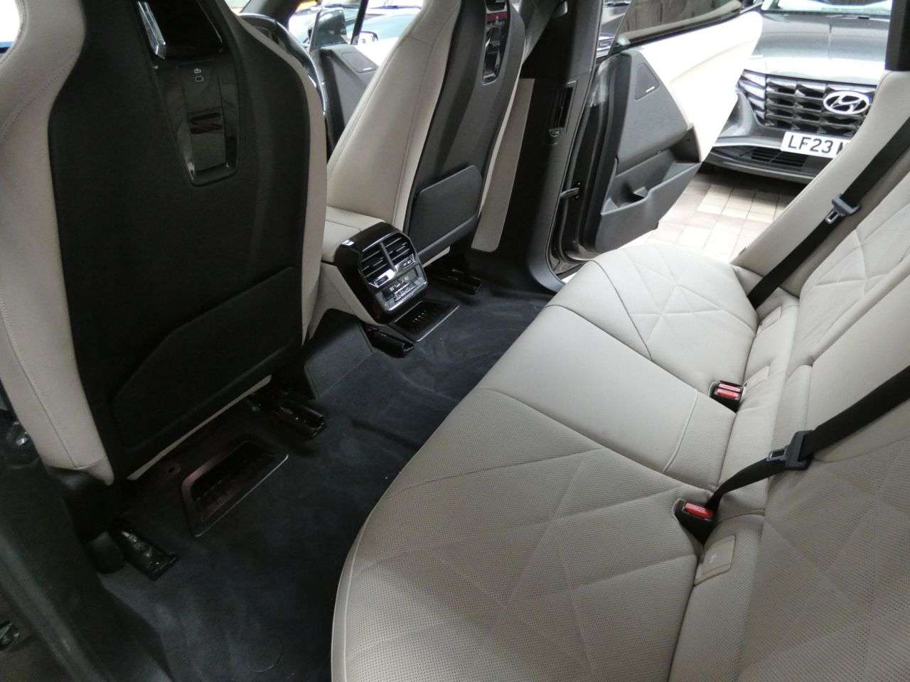 2023 BMW IX 2023 BMW IX