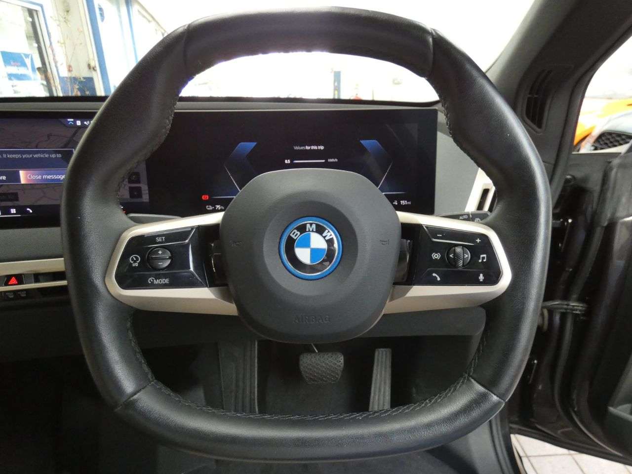 2023 BMW IX 2023 BMW IX
