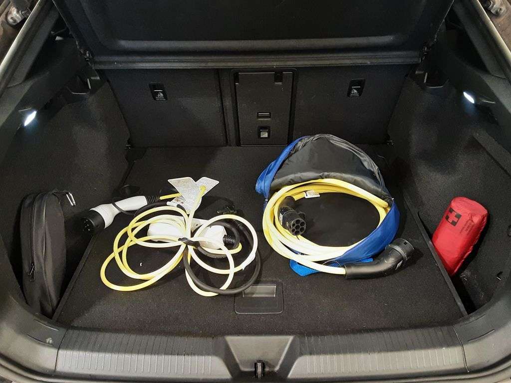 2023 VOLKSWAGEN ID.5 2023 VOLKSWAGEN ID.5