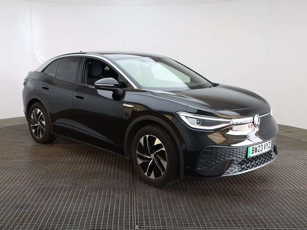 A 2023 VOLKSWAGEN ID.5 Pro 77kWh Style SUV 5dr Electric Auto (174 ps) 1 OWNER SERVICE HISTORY WARR A 2023 VOLKSWAGEN ID.5 Pro 77kWh Style SUV 5dr Electric Auto (174 ps) 1 OWNER SERVICE HISTORY WARR
