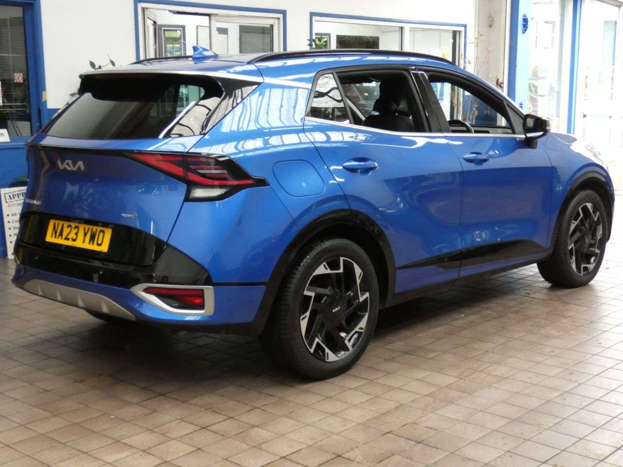 2023 KIA SPORTAGE 2023 KIA SPORTAGE