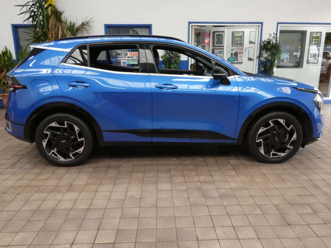 2023 KIA SPORTAGE 2023 KIA SPORTAGE