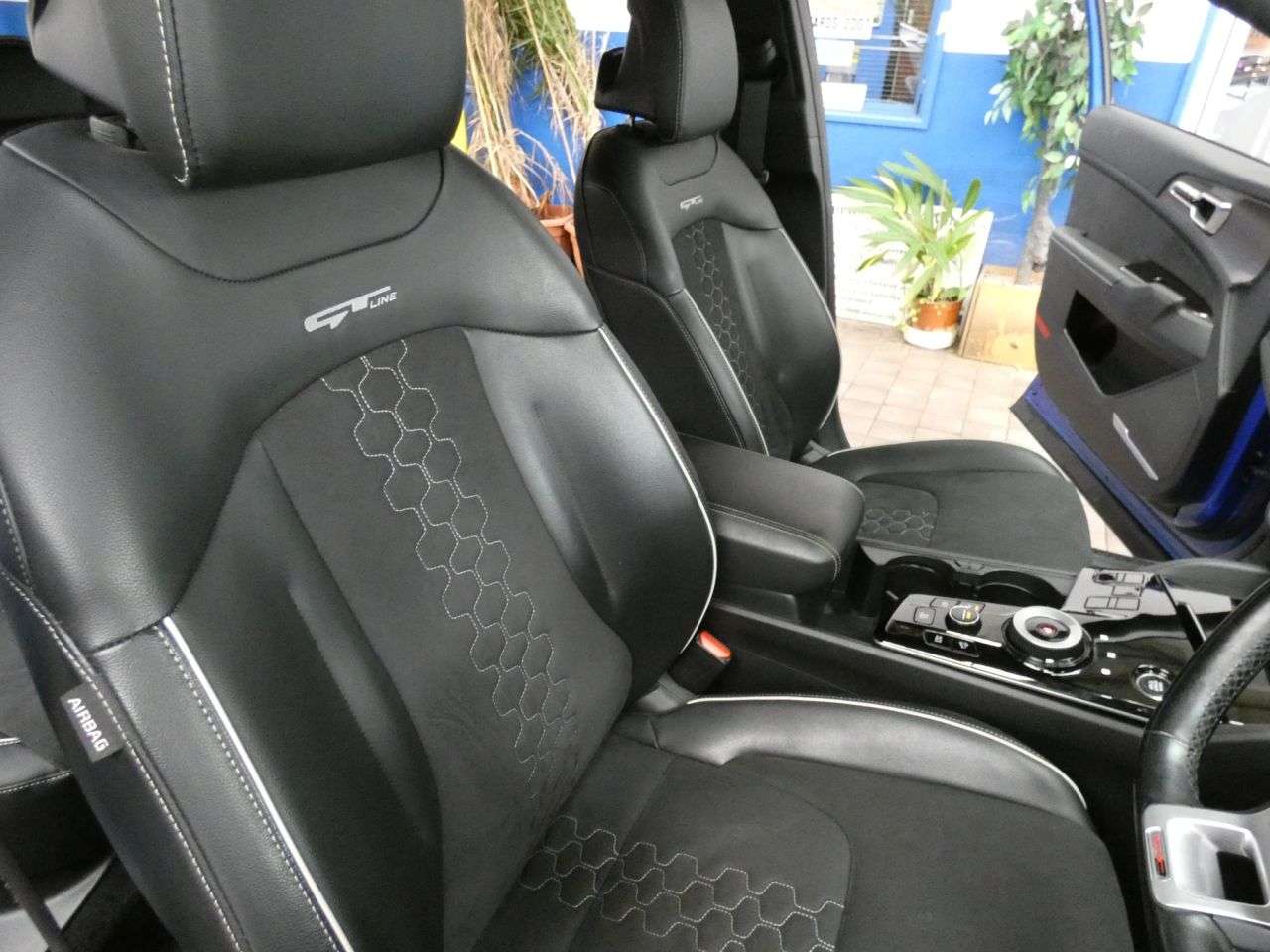 2023 KIA SPORTAGE 2023 KIA SPORTAGE