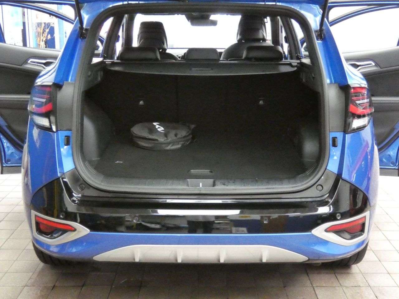 2023 KIA SPORTAGE 2023 KIA SPORTAGE
