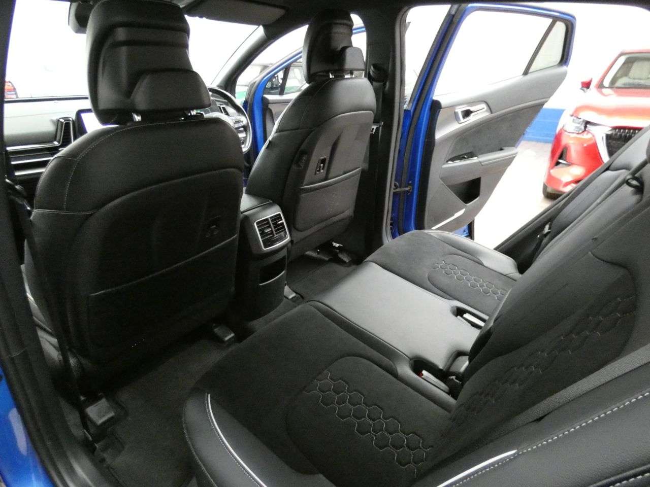 2023 KIA SPORTAGE 2023 KIA SPORTAGE