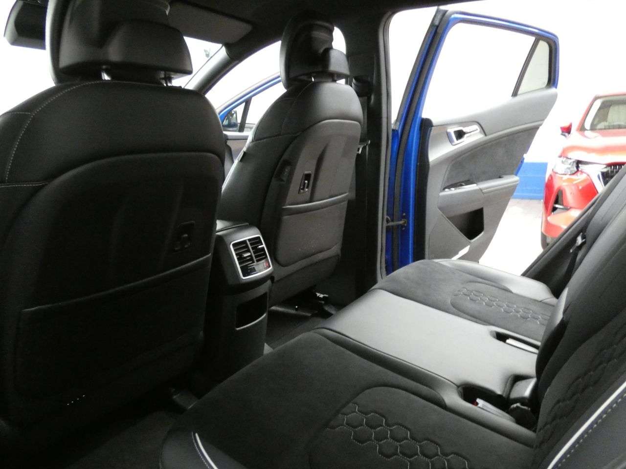 2023 KIA SPORTAGE 2023 KIA SPORTAGE