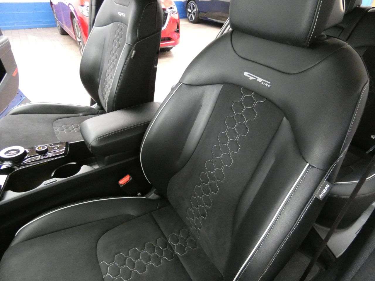 2023 KIA SPORTAGE 2023 KIA SPORTAGE