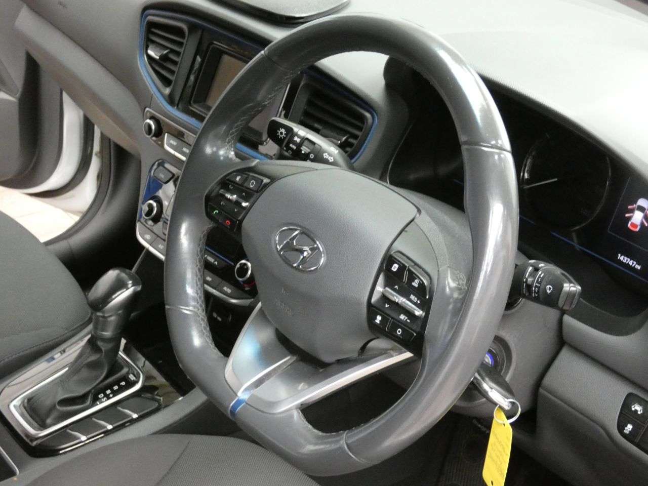 2017 HYUNDAI IONIQ 2017 HYUNDAI IONIQ