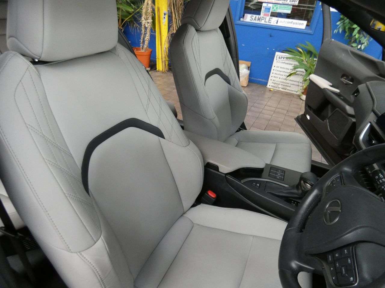 2023 LEXUS UX 2023 LEXUS UX
