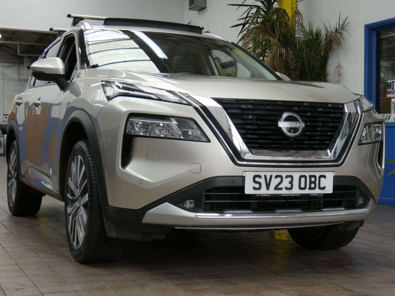 A 2023 NISSAN X-TRAIL 1.5 DIG-T MHEV Tekna+ SUV 5dr Petrol Hybrid XTRON Euro 6 (s/s) (163 ps) 1 O A 2023 NISSAN X-TRAIL 1.5 DIG-T MHEV Tekna+ SUV 5dr Petrol Hybrid XTRON Euro 6 (s/s) (163 ps) 1 O