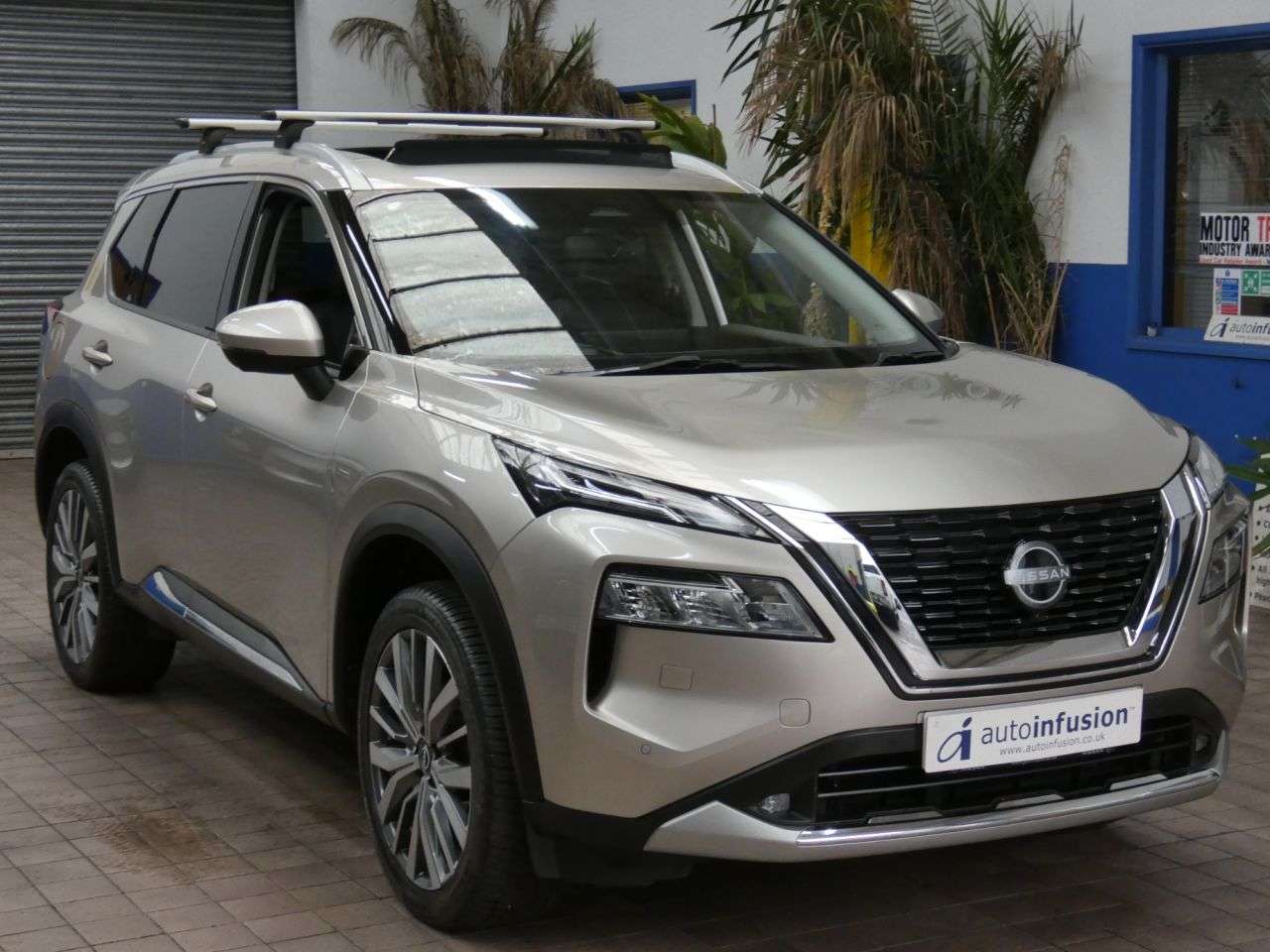 A 2023 NISSAN X-TRAIL 1.5 DIG-T MHEV Tekna+ SUV 5dr Petrol Hybrid XTRON Euro 6 (s/s) (163 ps) 1 O A 2023 NISSAN X-TRAIL 1.5 DIG-T MHEV Tekna+ SUV 5dr Petrol Hybrid XTRON Euro 6 (s/s) (163 ps) 1 O