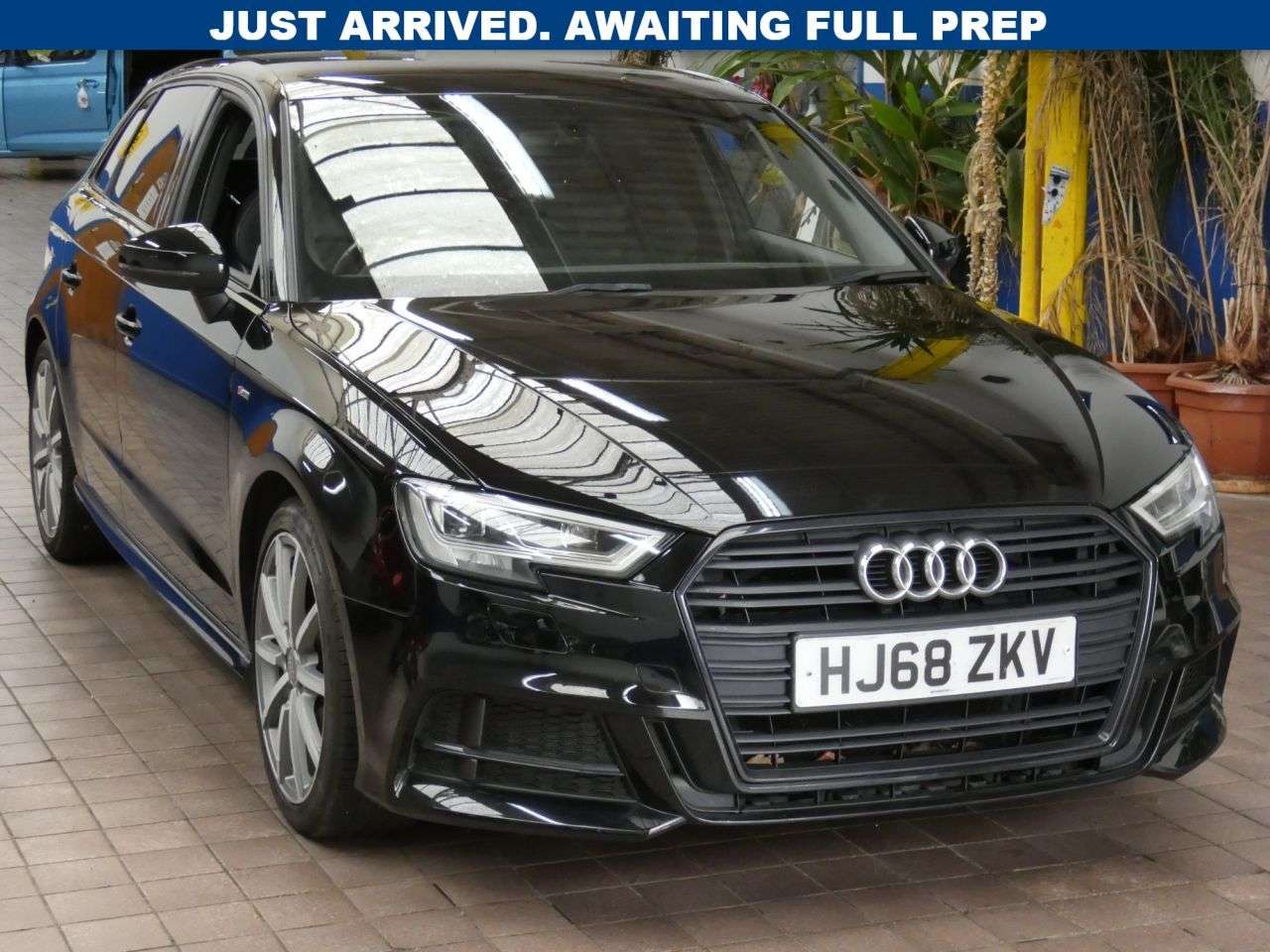 A 2018 AUDI A3 1.0 TFSI 30 Black Edition Sportback 5dr Petrol Manual Euro 6 (s/s) (116 ps) A 2018 AUDI A3 1.0 TFSI 30 Black Edition Sportback 5dr Petrol Manual Euro 6 (s/s) (116 ps)
