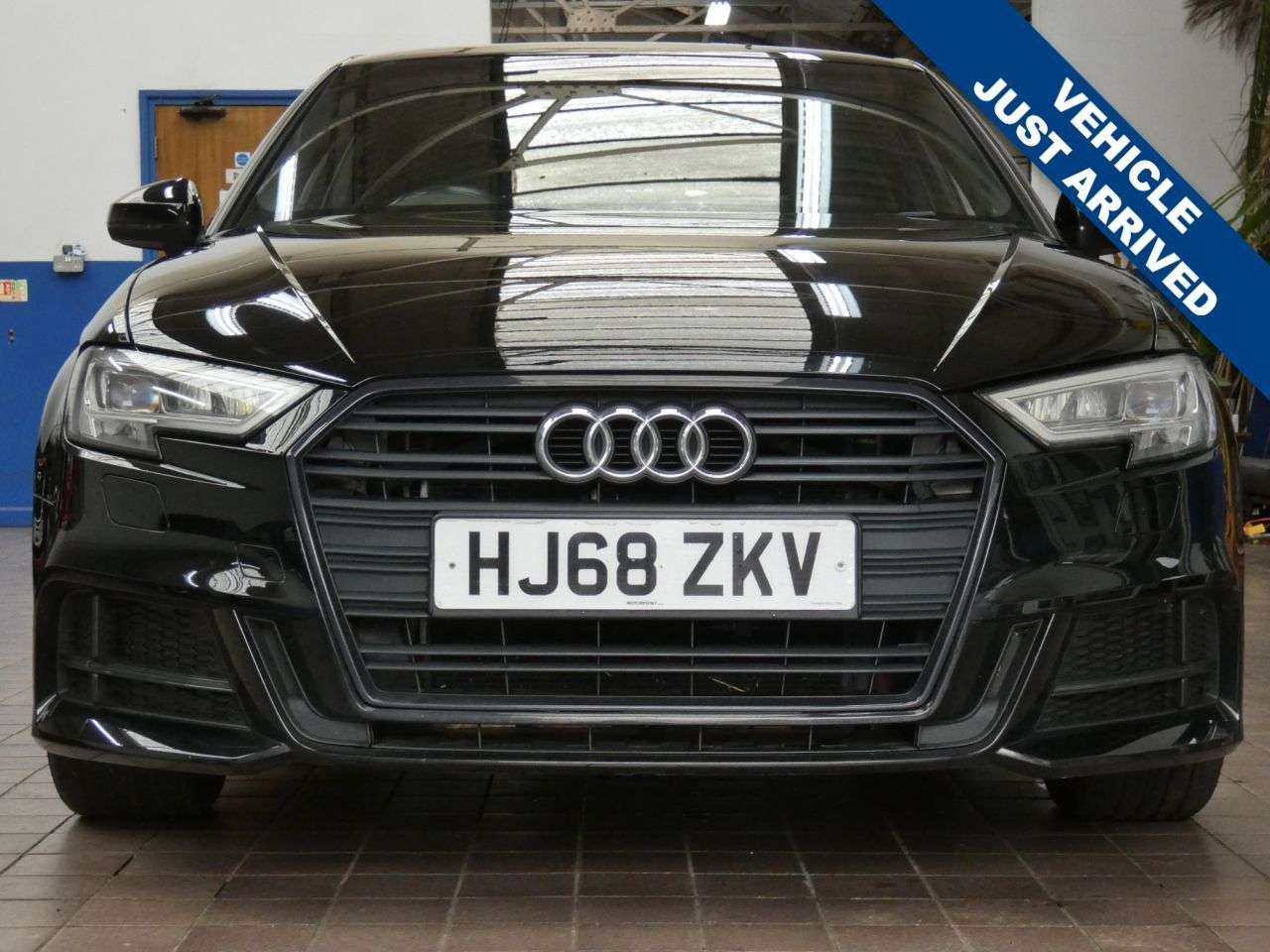 A 2018 AUDI A3 1.0 TFSI 30 Black Edition Sportback 5dr Petrol Manual Euro 6 (s/s) (116 ps) A 2018 AUDI A3 1.0 TFSI 30 Black Edition Sportback 5dr Petrol Manual Euro 6 (s/s) (116 ps)