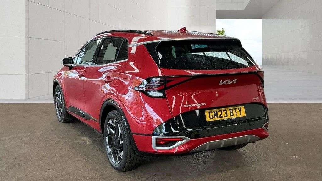A 2023 KIA SPORTAGE 1.6 T-GDi MHEV GT-Line SUV 5dr Petrol Hybrid DCT Euro 6 (s/s) (148 bhp) 1 O A 2023 KIA SPORTAGE 1.6 T-GDi MHEV GT-Line SUV 5dr Petrol Hybrid DCT Euro 6 (s/s) (148 bhp) 1 O