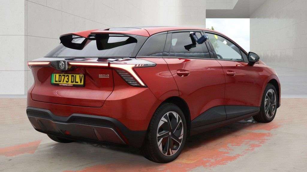 A 2023 MG MG4 64kWh Trophy Long Range Hatchback 5dr Electric Auto (203 ps) 3 SERVICES TO A 2023 MG MG4 64kWh Trophy Long Range Hatchback 5dr Electric Auto (203 ps) 3 SERVICES TO