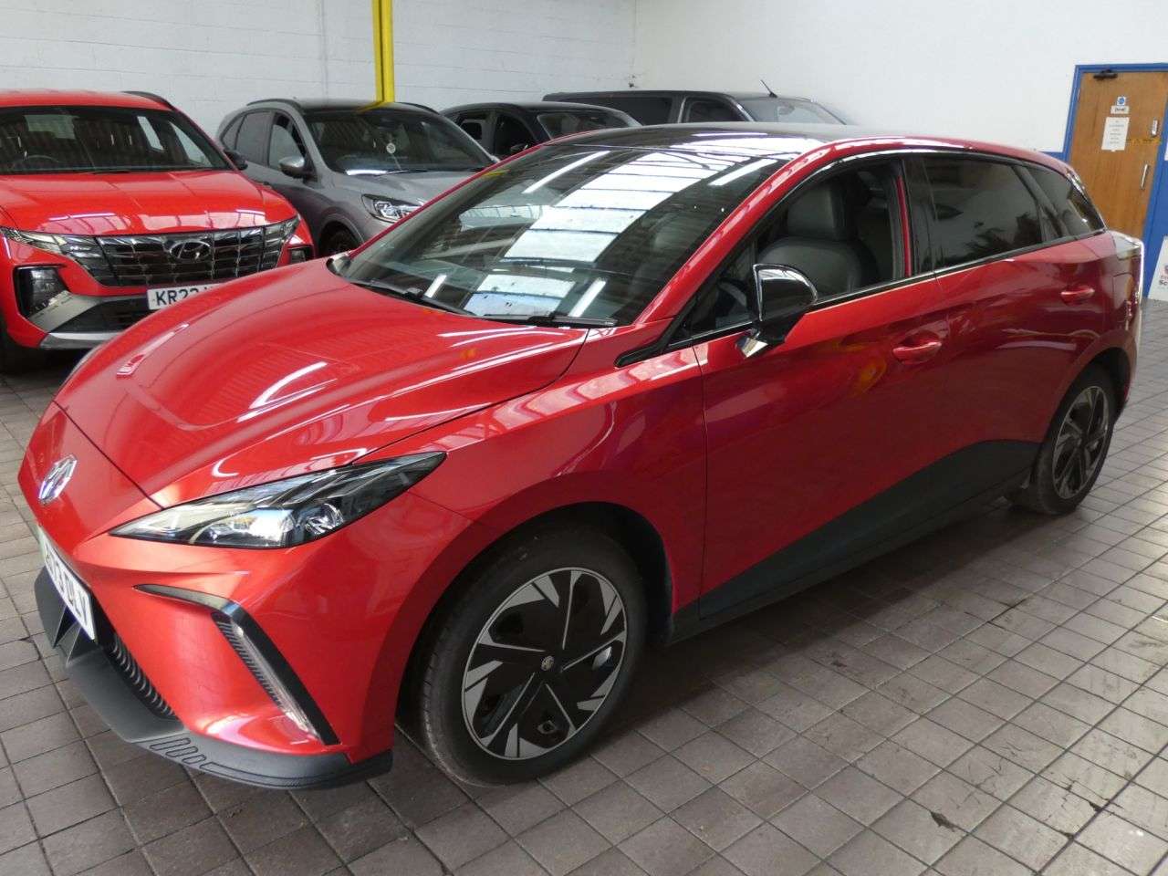 A 2023 MG MG4 64kWh Trophy Long Range Hatchback 5dr Electric Auto (203 ps) 3 SERVICES TO A 2023 MG MG4 64kWh Trophy Long Range Hatchback 5dr Electric Auto (203 ps) 3 SERVICES TO