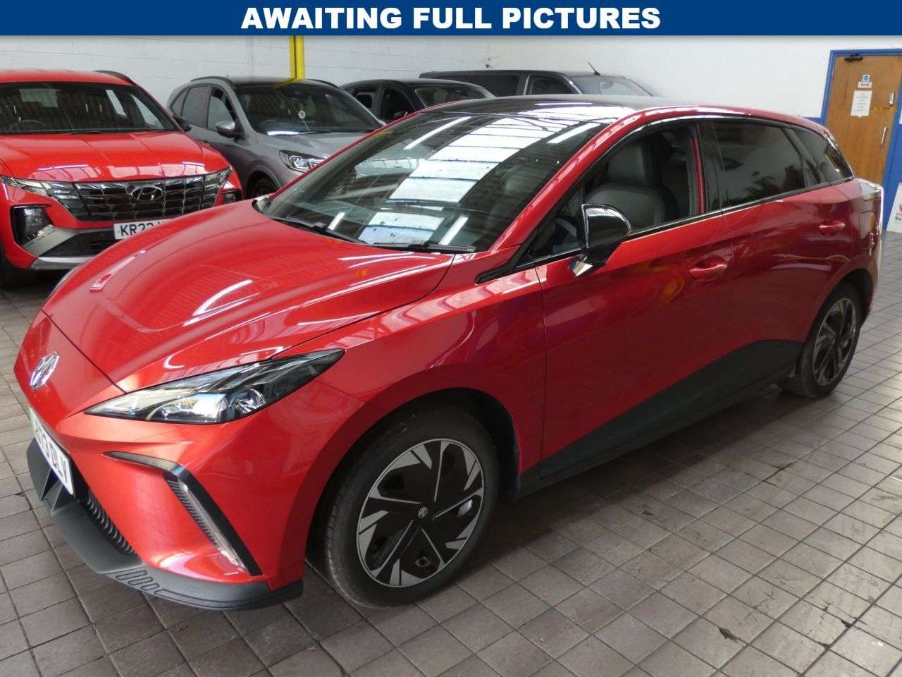 A 2023 MG MG4 64kWh Trophy Long Range Hatchback 5dr Electric Auto (203 ps) 3 SERVICES TO A 2023 MG MG4 64kWh Trophy Long Range Hatchback 5dr Electric Auto (203 ps) 3 SERVICES TO