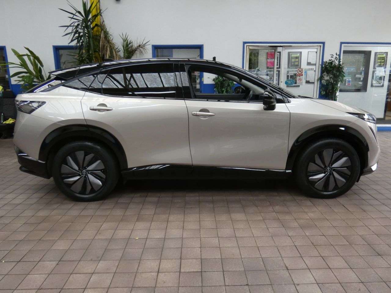2024 NISSAN ARIYA 2024 NISSAN ARIYA