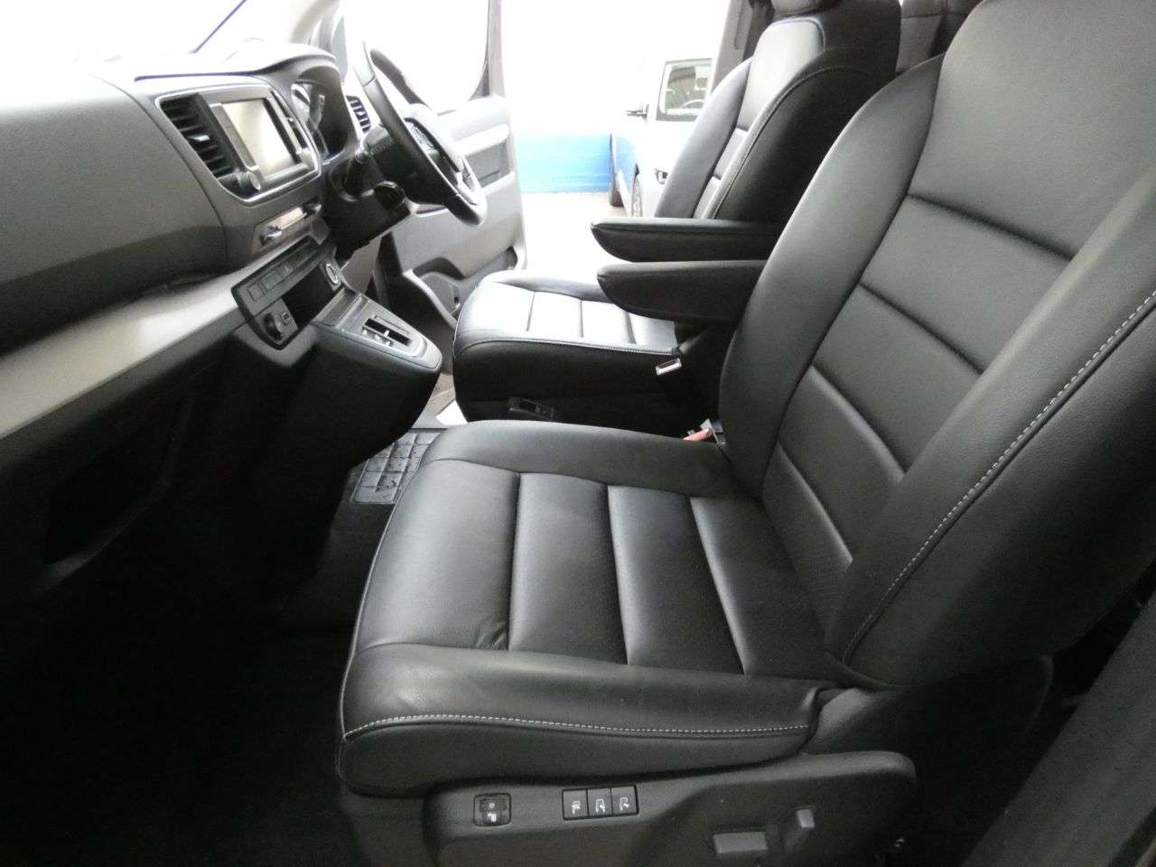 2023 VAUXHALL VIVARO LIFE ELECTRIC 2023 VAUXHALL VIVARO LIFE ELECTRIC