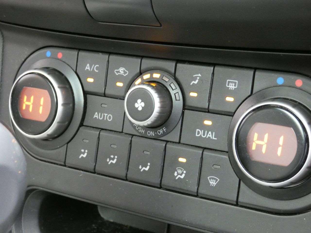 2011 NISSAN QASHQAI 2011 NISSAN QASHQAI