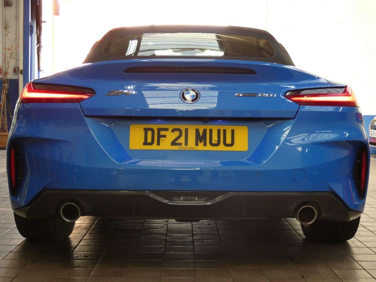 2021 BMW Z4 2021 BMW Z4