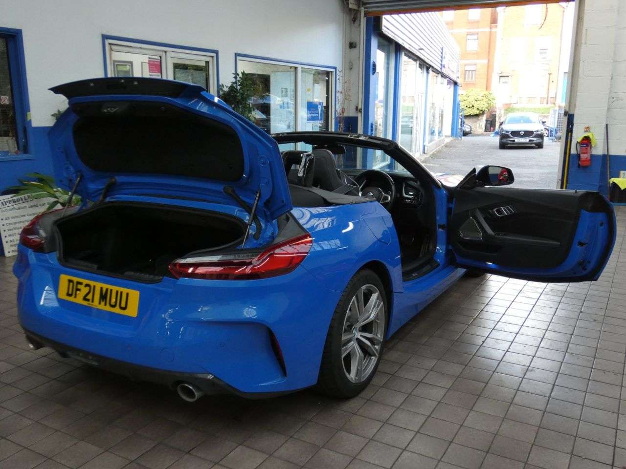 2021 BMW Z4 2021 BMW Z4