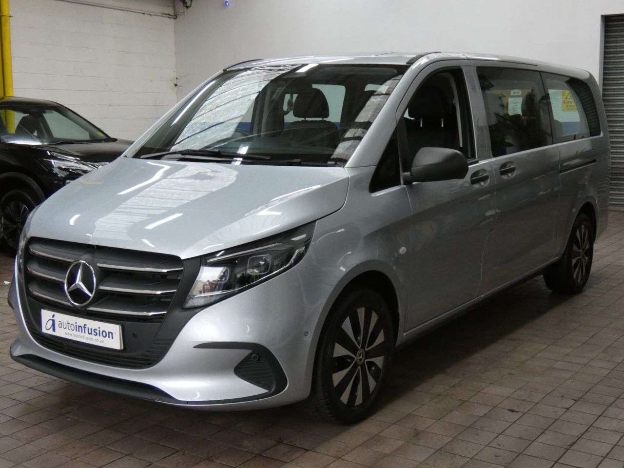 A 2025 MERCEDES-BENZ VITO 2.0 116 CDI SELECT Tourer G-Tronic RWD L3 Euro 6 (s/s) 5dr IMMACULATE EXAMP A 2025 MERCEDES-BENZ VITO 2.0 116 CDI SELECT Tourer G-Tronic RWD L3 Euro 6 (s/s) 5dr IMMACULATE EXAMP