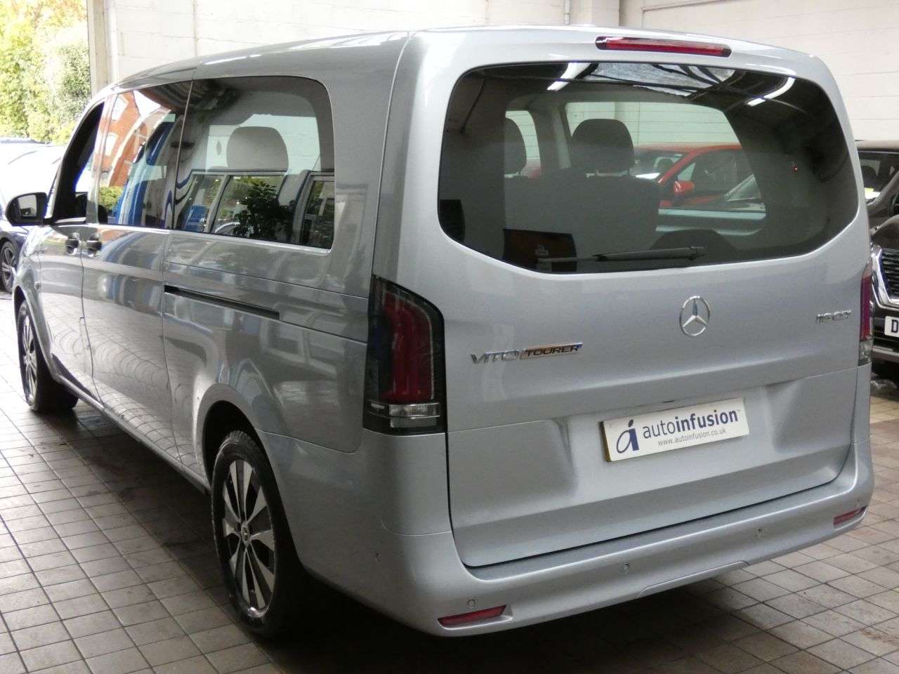 A 2025 MERCEDES-BENZ VITO 2.0 116 CDI SELECT Tourer G-Tronic RWD L3 Euro 6 (s/s) 5dr IMMACULATE EXAMP A 2025 MERCEDES-BENZ VITO 2.0 116 CDI SELECT Tourer G-Tronic RWD L3 Euro 6 (s/s) 5dr IMMACULATE EXAMP