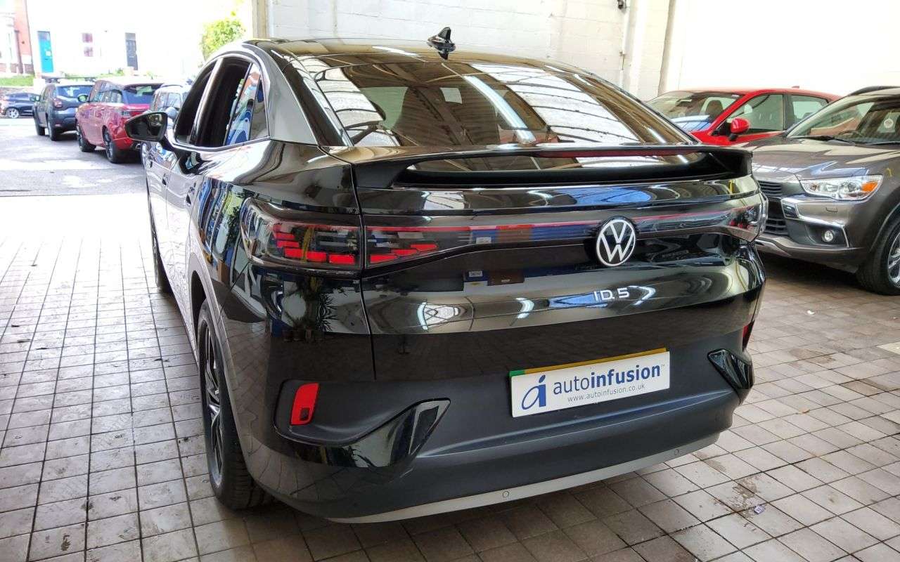 2023 VOLKSWAGEN ID.5 2023 VOLKSWAGEN ID.5