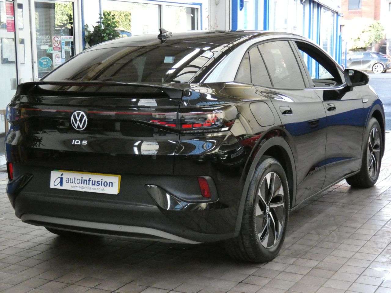 2023 VOLKSWAGEN ID.5 2023 VOLKSWAGEN ID.5