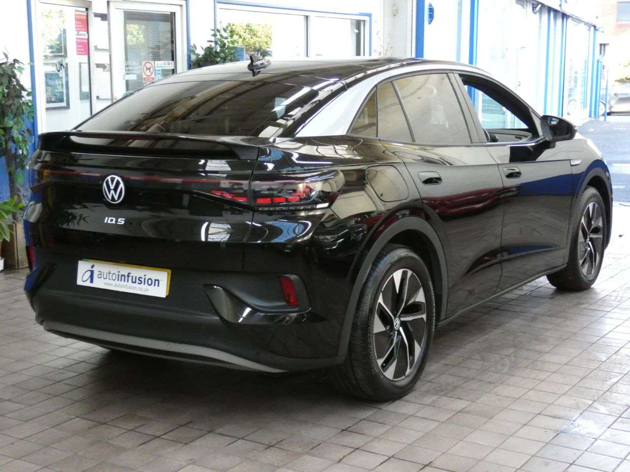 2023 VOLKSWAGEN ID.5 2023 VOLKSWAGEN ID.5