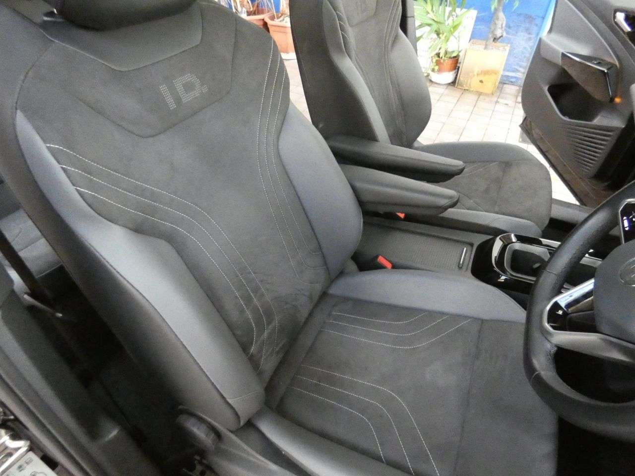 2023 VOLKSWAGEN ID.5 2023 VOLKSWAGEN ID.5