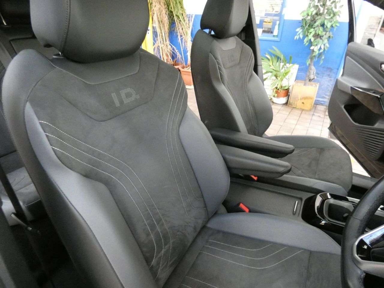 2023 VOLKSWAGEN ID.5 2023 VOLKSWAGEN ID.5