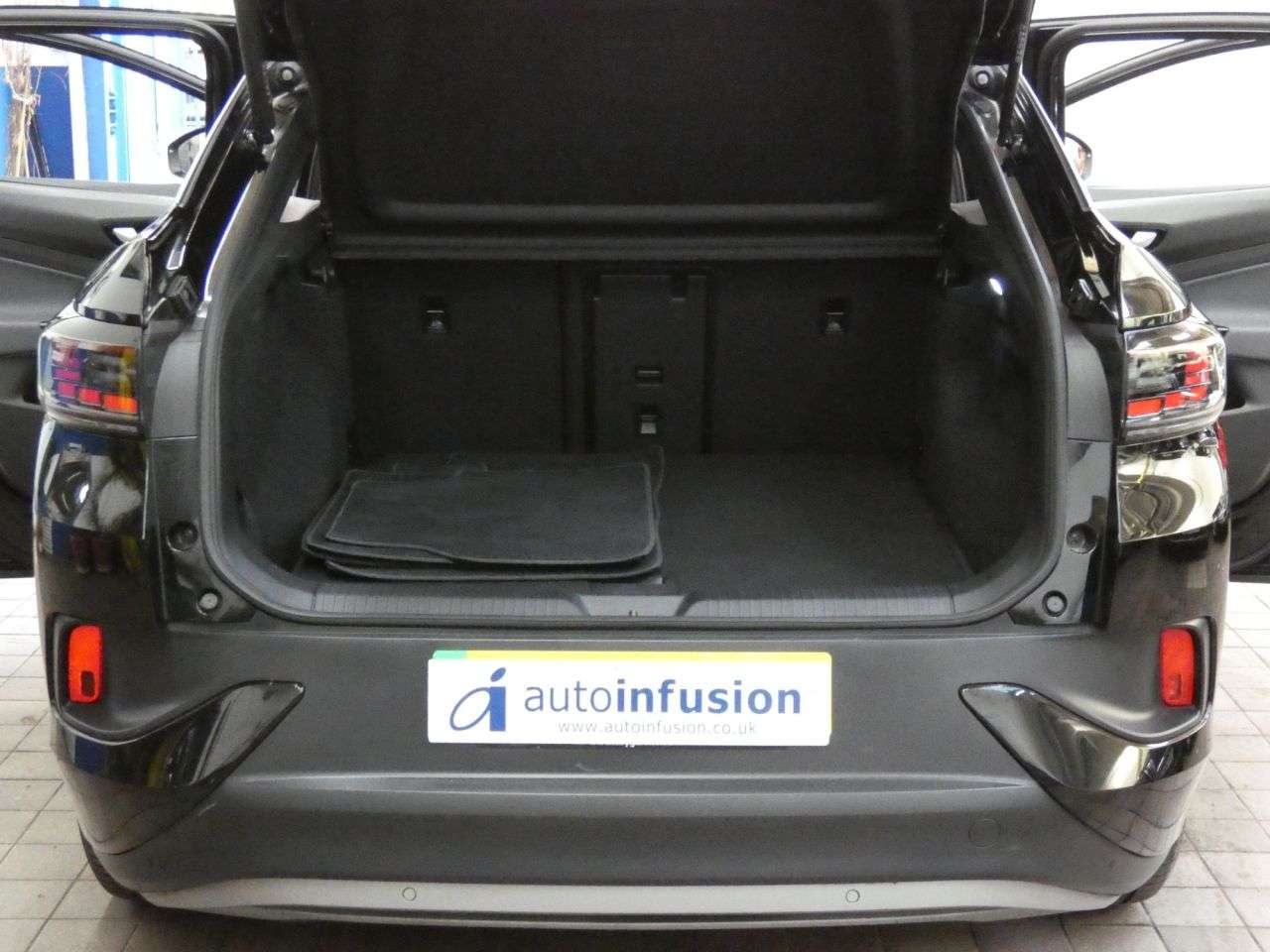 2023 VOLKSWAGEN ID.5 2023 VOLKSWAGEN ID.5