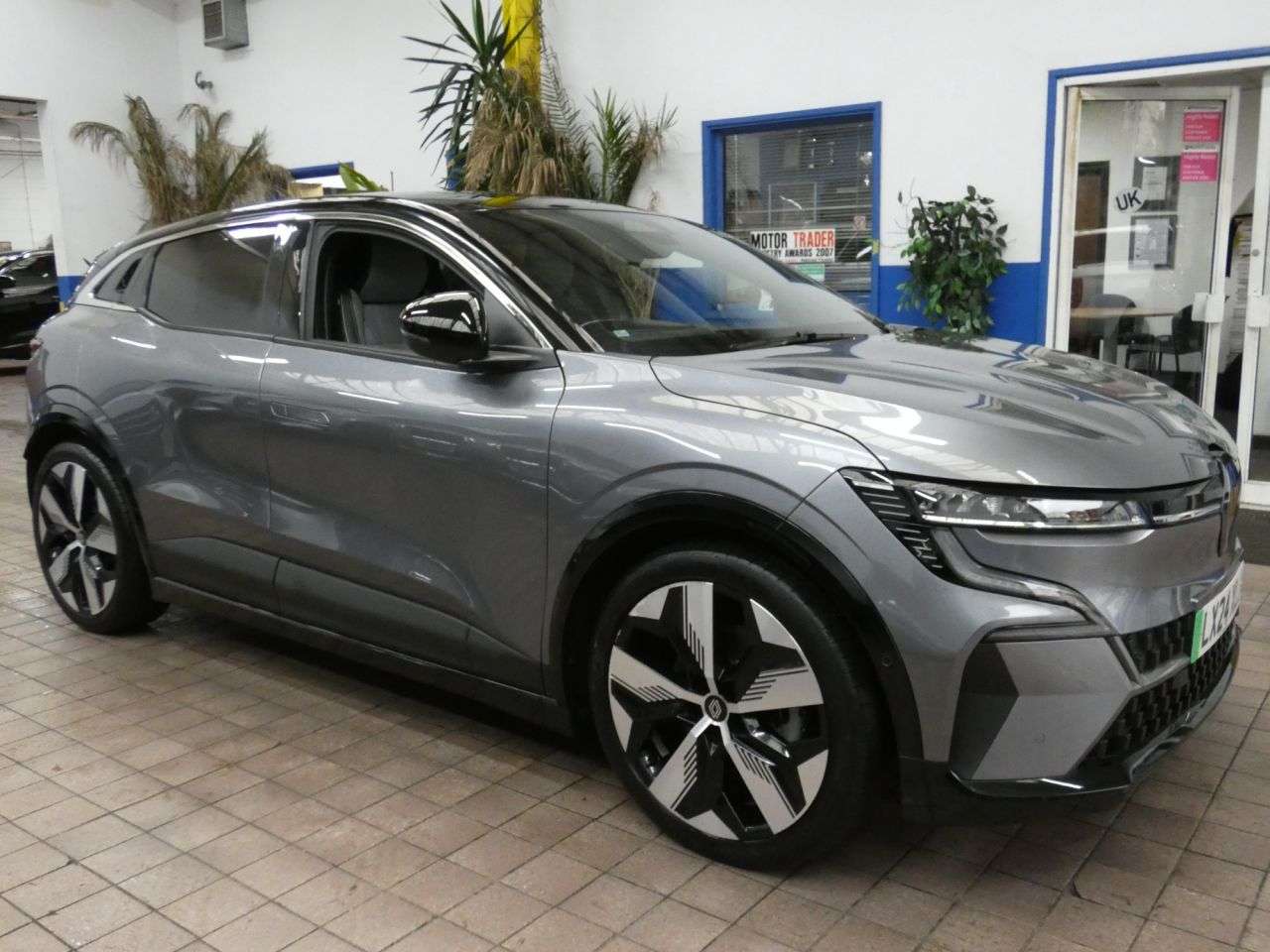 2024 RENAULT MEGANE E-TECH 2024 RENAULT MEGANE E-TECH