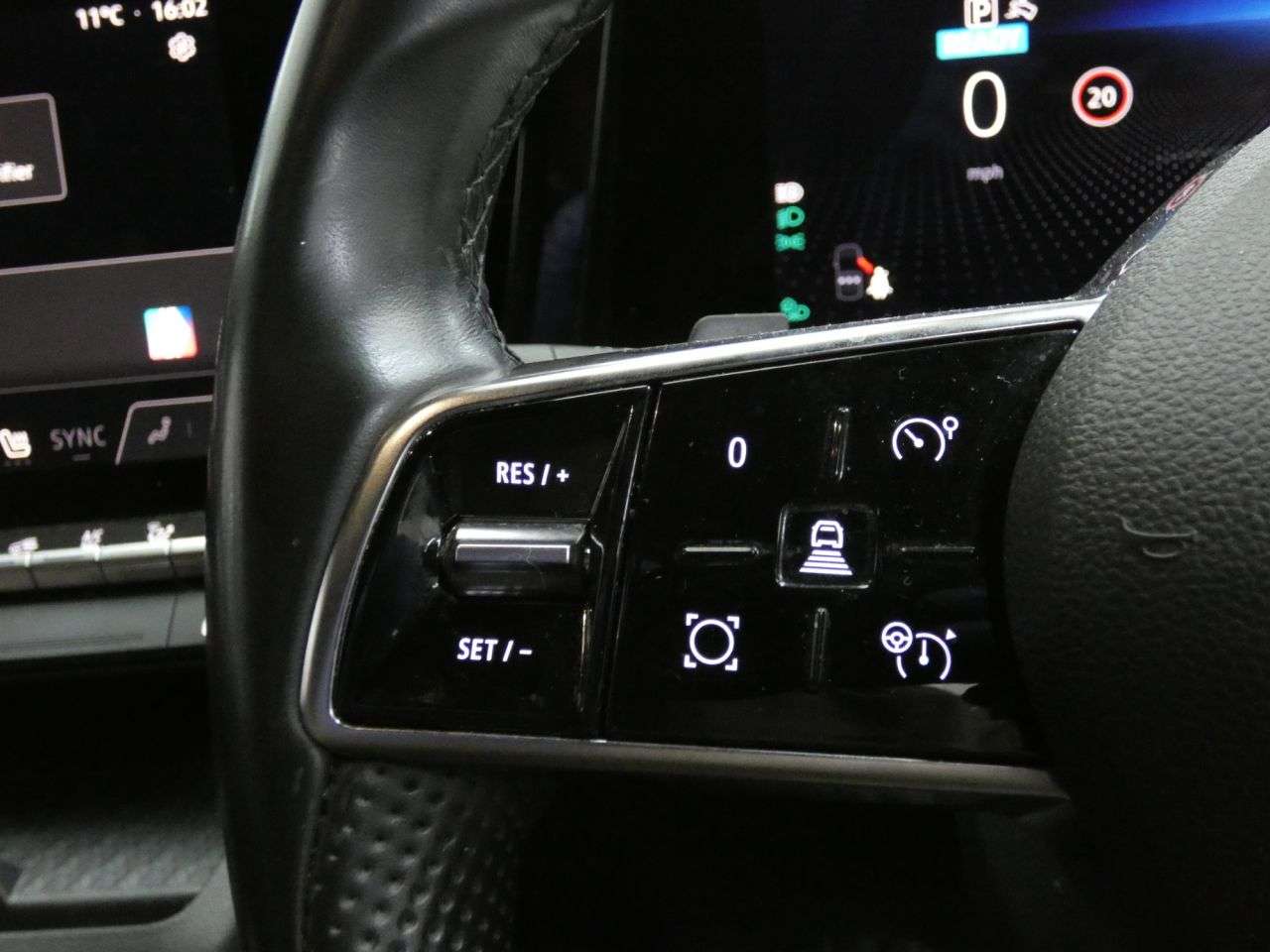 2024 RENAULT MEGANE E-TECH 2024 RENAULT MEGANE E-TECH