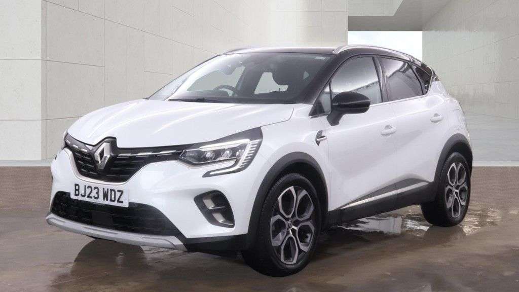A 2023 RENAULT CAPTUR 1.6 E-TECH 9.8kWh techno SUV 5dr Petrol Plug-in Hybrid Auto Euro 6 (s/s) (1 A 2023 RENAULT CAPTUR 1.6 E-TECH 9.8kWh techno SUV 5dr Petrol Plug-in Hybrid Auto Euro 6 (s/s) (1